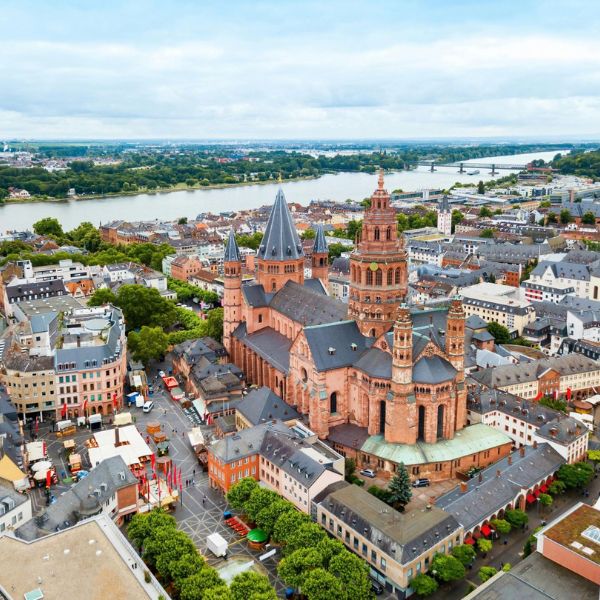 Mainz Cathedral and the rooftops of the historic city